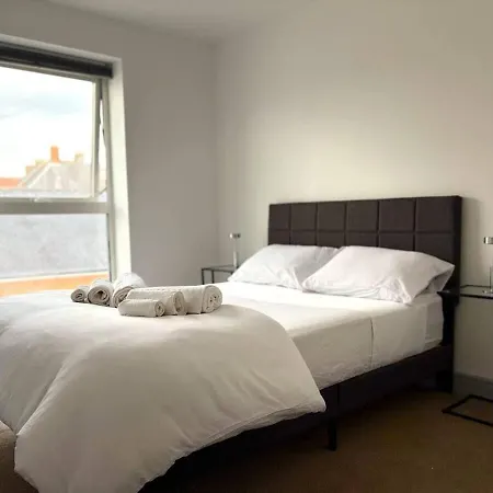 度假居 Modern 2-bed In Centre - Location - Walk To Attractions *